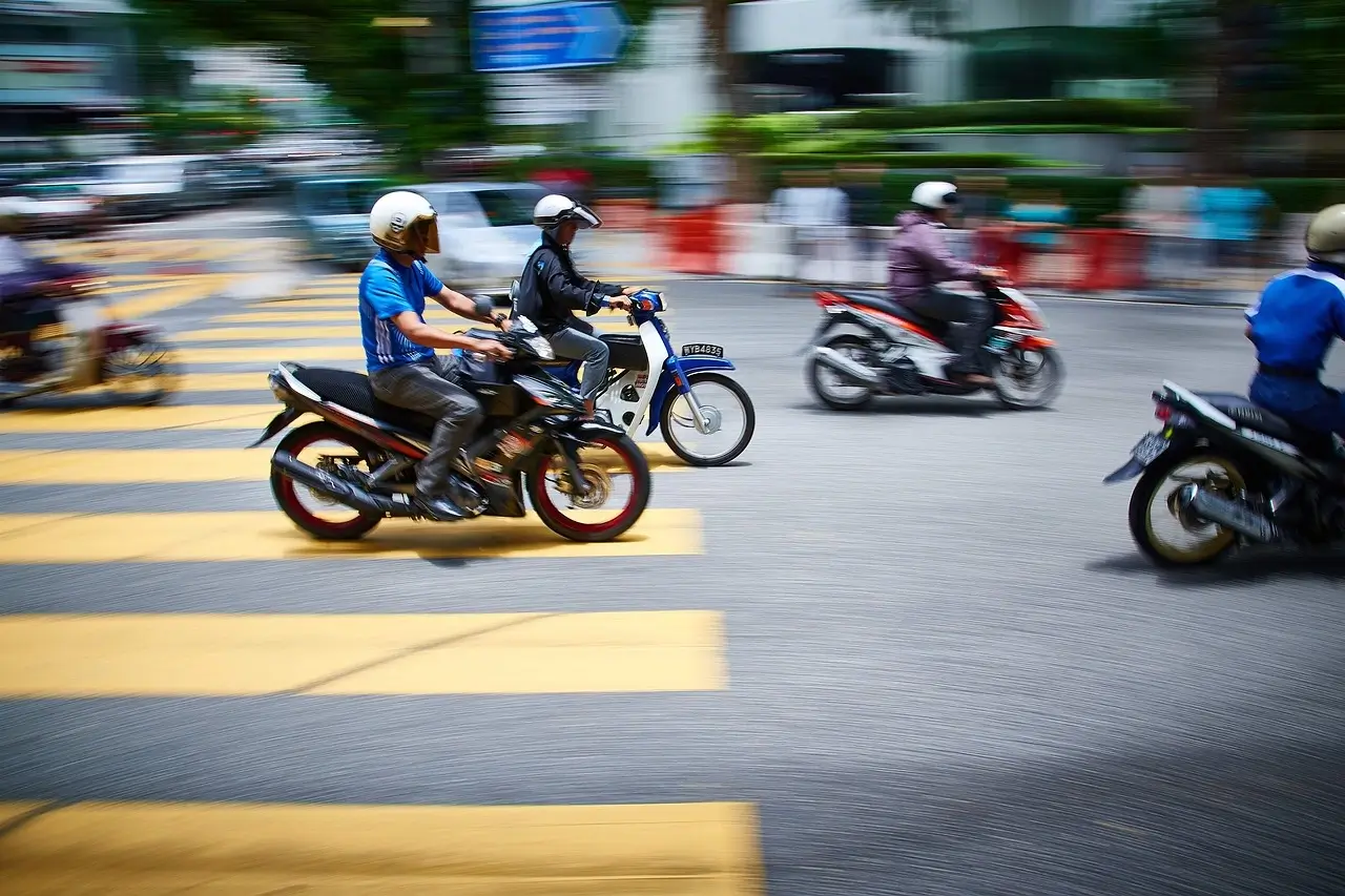 Qué moto comprar para hacer motomensajería?